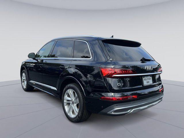 2021 audi q7 45 premium plus