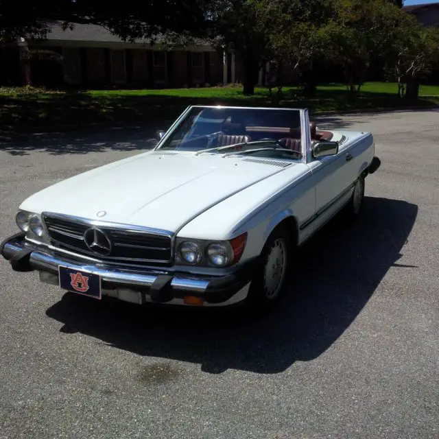 mercedes benz 560sl convertible and also includes white hard top