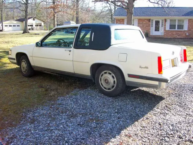 1988 cadillac coupe deville 4.5 v8 ac 173k runs good, drives & looks great!