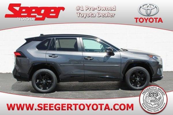 2020 toyota rav4 in carmel, indiana