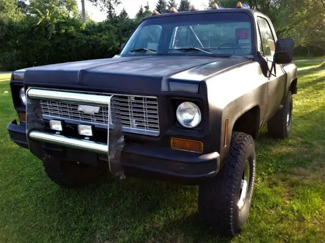 1973 chevrolet cheyenne k10 4x4 shortbed stepside - 400 v8 - 4 speed - 35" tires