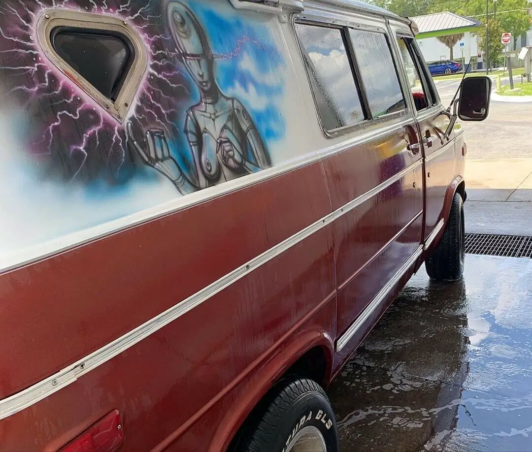 1977 70s style vintage boogie street van shorty chevy