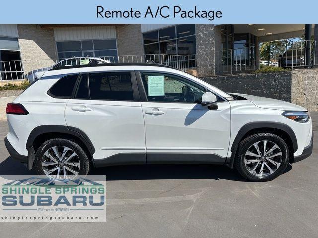 2022 toyota corolla cross xle