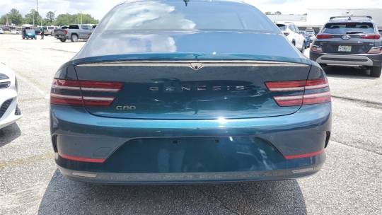 2023 Genesis G80