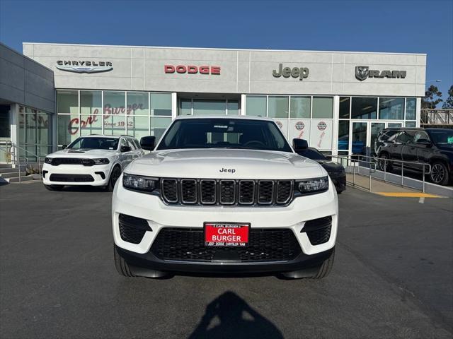 2023 jeep grand cherokee laredo