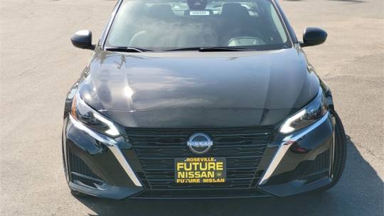 2025 Nissan Altima