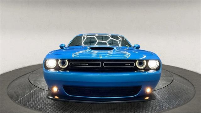 2019 dodge challenger gt