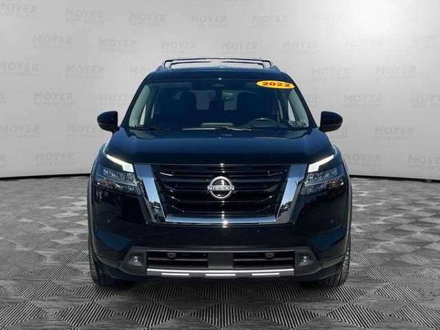 2022 nissan pathfinder platinum
