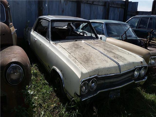 1965 oldsmobile cutlass cream 330 v8 automatic