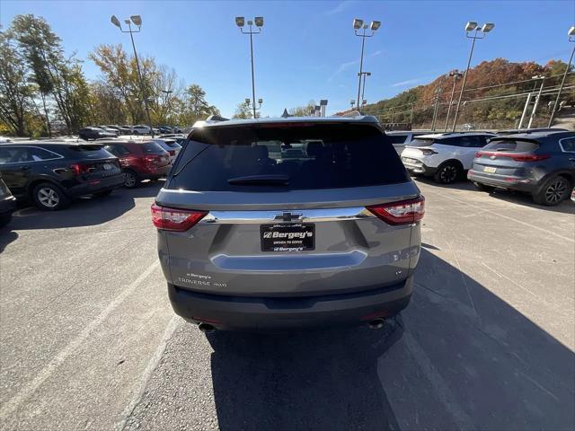 2020 chevrolet traverse lt leather
