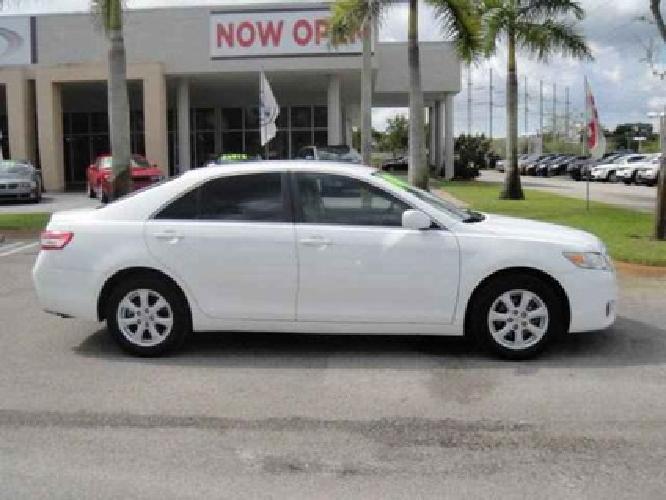 2011 toyota camry le in davie, fl