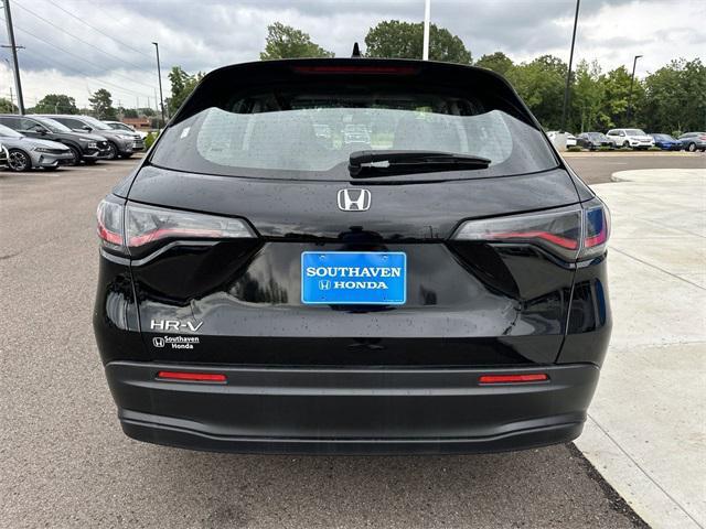 2024 honda hr-v lx