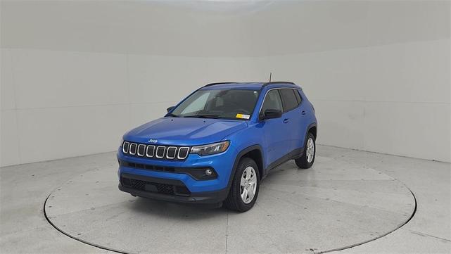 2022 jeep compass latitude