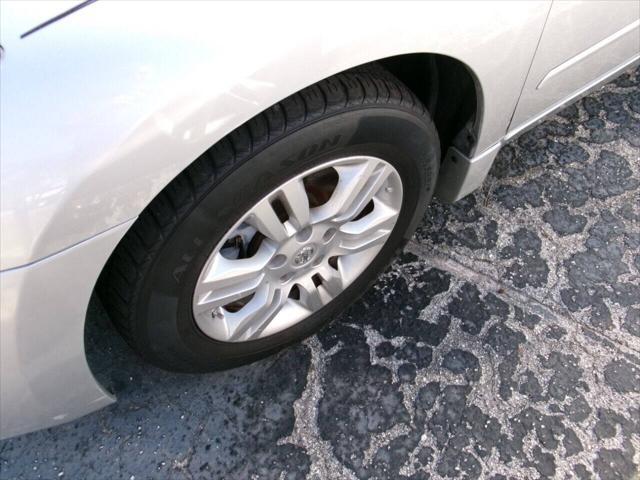 2012 nissan altima 2.5 s
