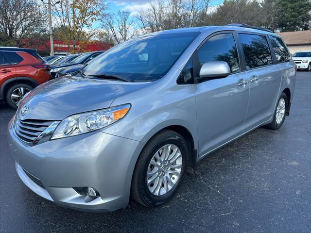 2015 toyota sienna xle