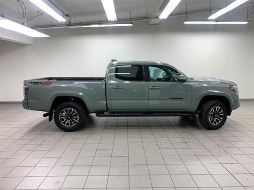 2023 toyota tacoma