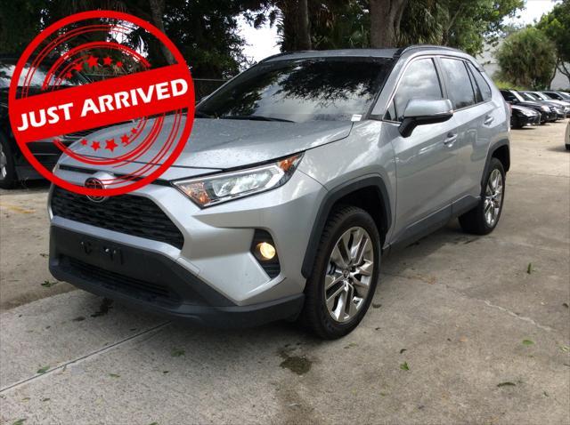 2019 toyota rav4 xle