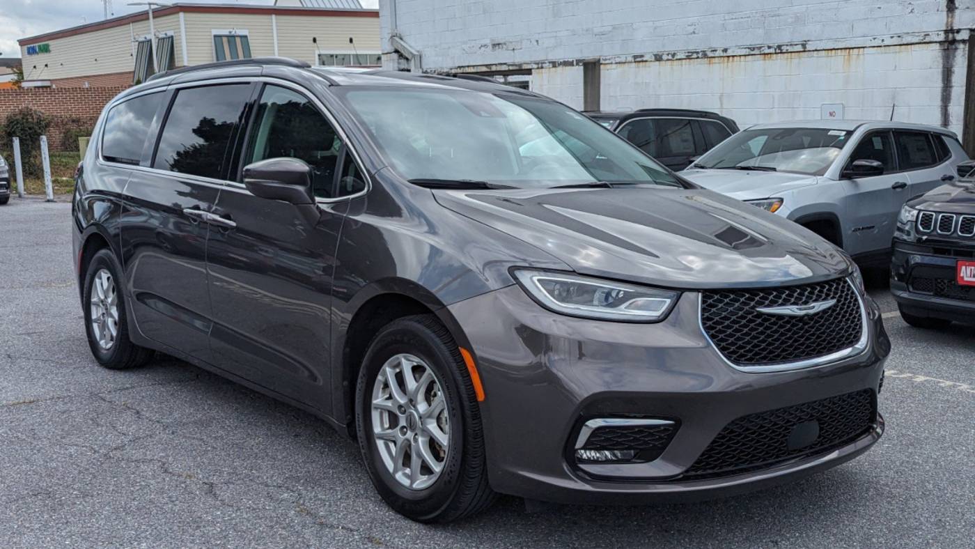 2022 chrysler pacifica touring l