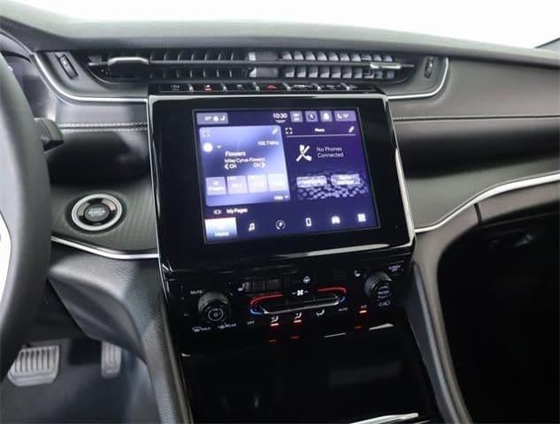 2023 jeep grand cherokee l laredo in oklahoma city, oklahoma