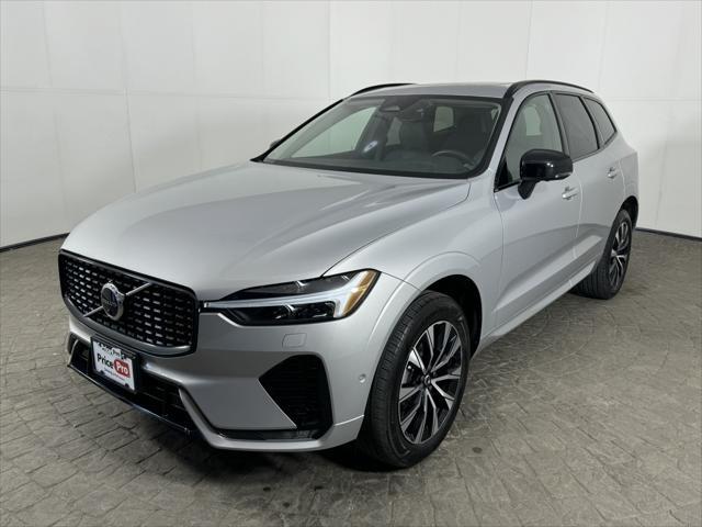 2023 volvo xc60 b5 plus dark theme