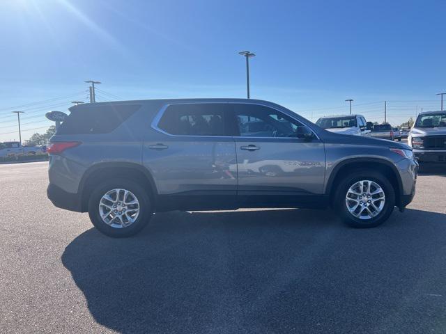 2018 chevrolet traverse ls