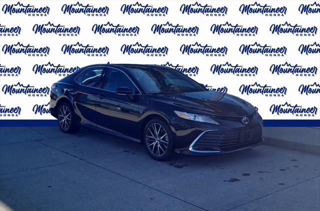 2021 toyota camry xle