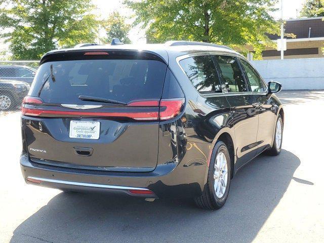 2022 chrysler pacifica touring l