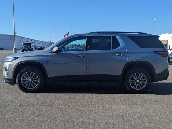 2023 chevrolet traverse in oak park, illinois