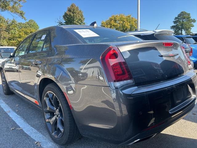 2023 chrysler 300 s