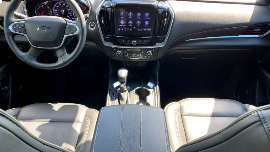 2022 chevrolet traverse premier