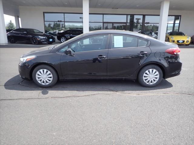 2017 kia forte lx