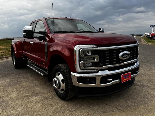 2023 ford f-350 lariat super duty