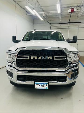 2019 ram 2500 tradesman crew cab 4x4 8' box