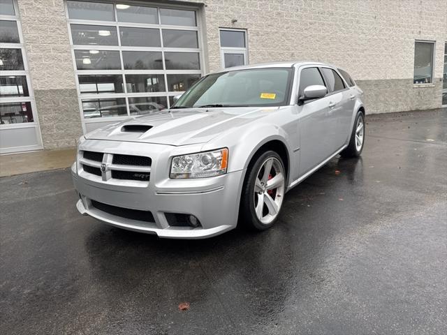 2008 dodge magnum srt8