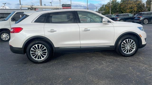 2016 lincoln mkx select