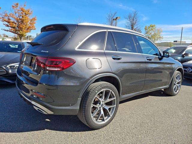 2022 mercedes-benz glc 300 base 4matic