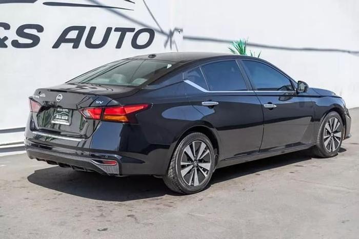 2022 nissan altima 2.5 sv sedan 4d in sacramento, california