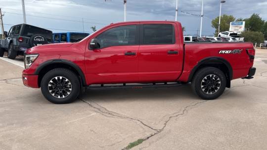 2021 Nissan Titan