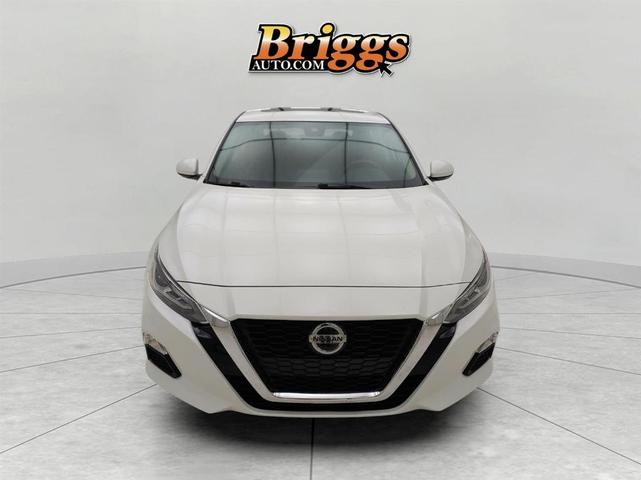 2022 nissan altima 2.5 sv