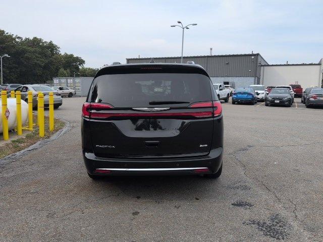 2021 chrysler pacifica touring-l