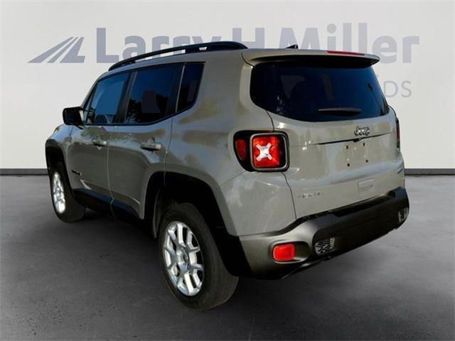 2022 jeep renegade latitude