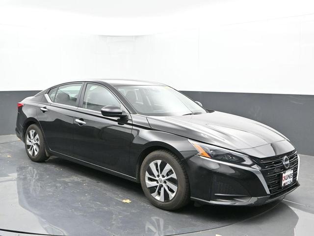 2023 nissan altima 2.5 s