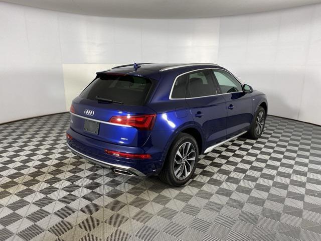 2022 audi q5 45 s line premium