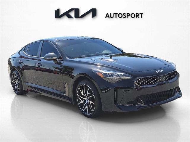 2023 kia stinger gt-line