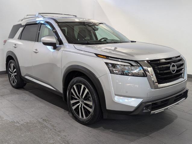 2023 nissan pathfinder platinum 4wd