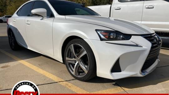 2017 lexus is 300 base