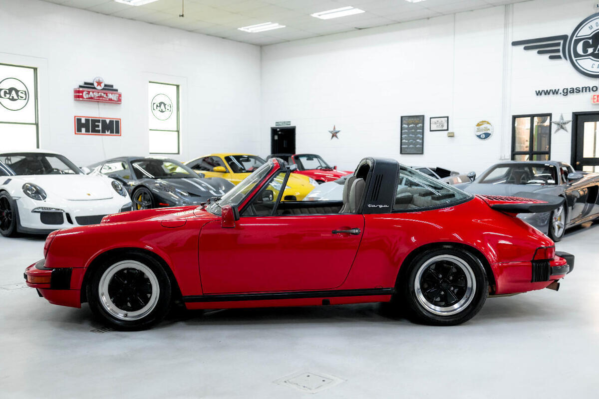 porsche 911 red with 160281 miles, for sale!