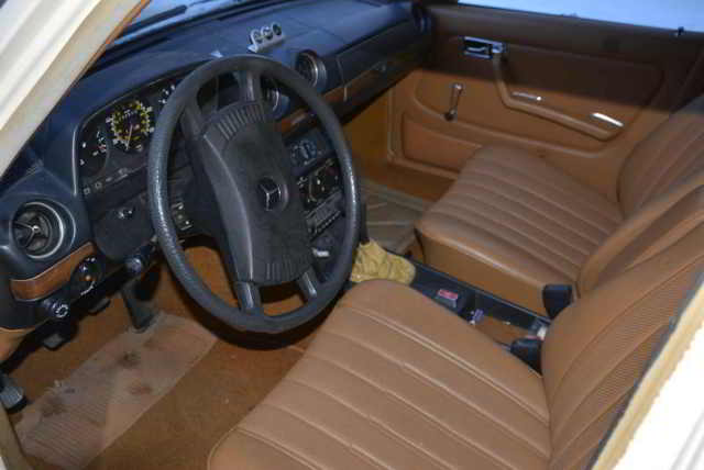 mercedes benz 240d w123 1979