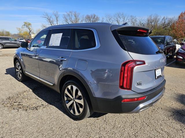 2022 kia telluride s