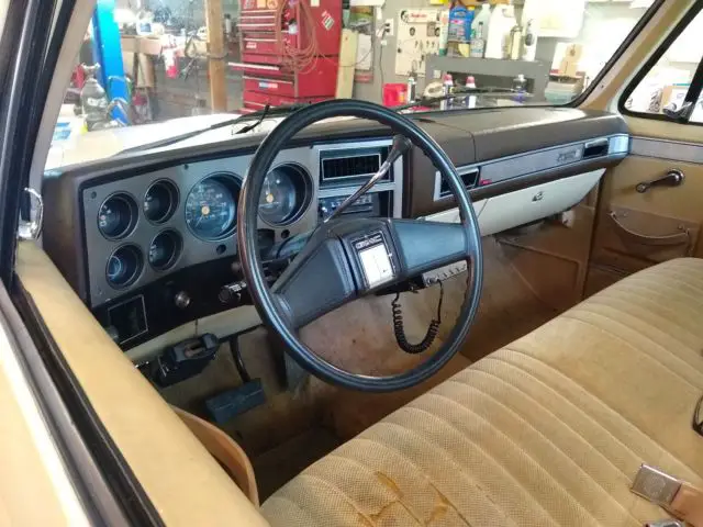 1987 gmc sierra classic 1500 / chevrolet c-10 silverado long bed / zero rustever